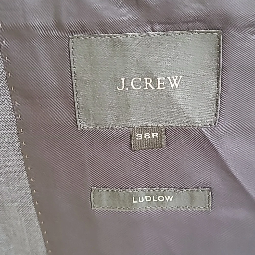J CREW Ludlow Solid Grey Weave Wool Tollegno 1900 Cloth Sz 36‎ R Mens Sport Coat